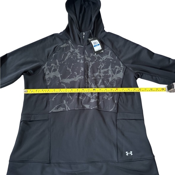 Under Armour Out Run The Cold 1/2 Zip Jacket Women Size XL NWT - Picture 3 of 6